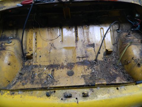 Mr. T. P. from Hockley Heath - Meet Beryl - the yellow peril -- Restoration picture 5